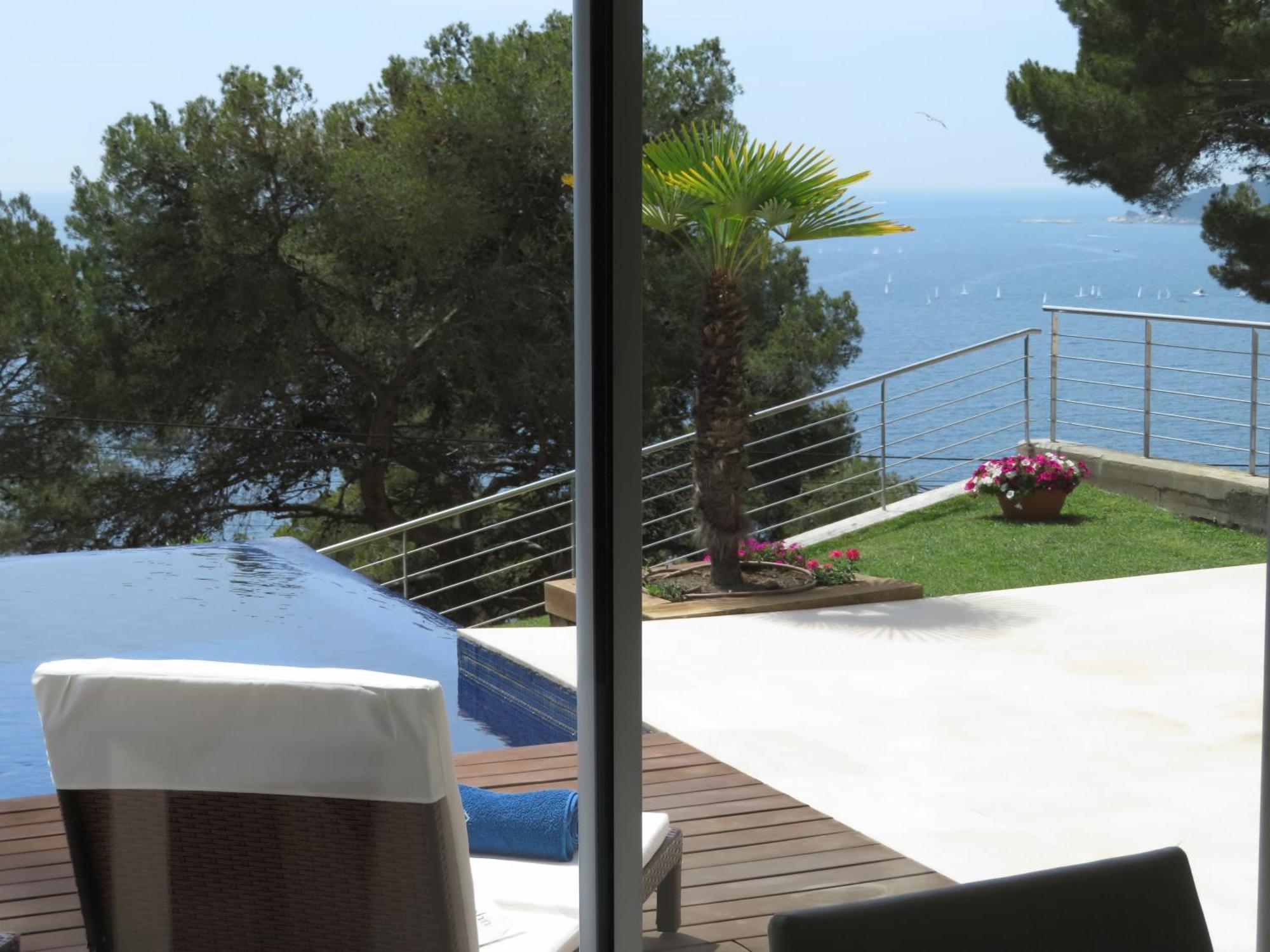 Blueview Villa Llafranc Exterior photo